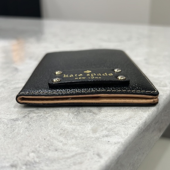 Kate Spade Passport Holder - Picture 9 of 10